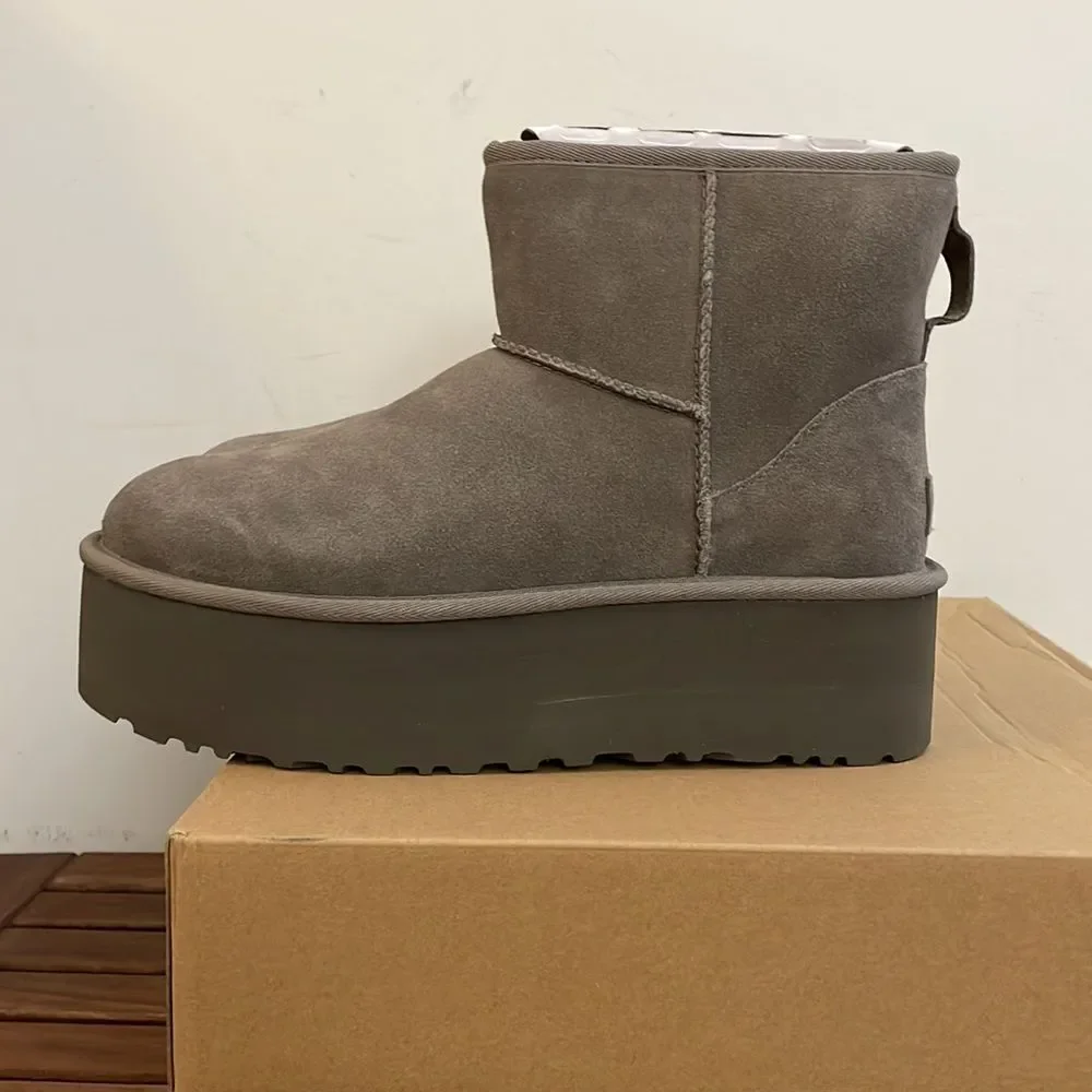 UGG Classic Mini Platform Smoke Plume Women Size 9 - Picture 8 of 15
